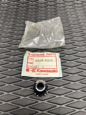 11012-3012 KAWASAKI Jetski Generator Cap Nos JS440 JS550