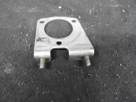11044-2074 KAWASAKI Jet Ski Engine Brackets Carburetor Head #2