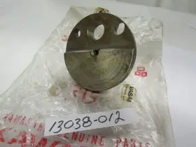 13038-012 KAWASAKI Nos Right Crankshaft Half
