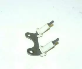 13091-3781 KAWASAKI Ssxi Zxi Sts Plug Cap Holder Stx