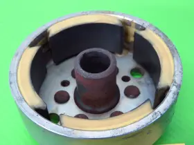 21007-3705 KAWASAKI Flywheel Wheel Rotar Rotor Magnets 300SX #3
