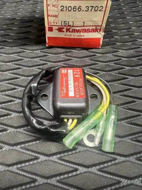 21066-3702 KAWASAKI Jetski Voltage Regulator Nos Jet Ski X2 #3