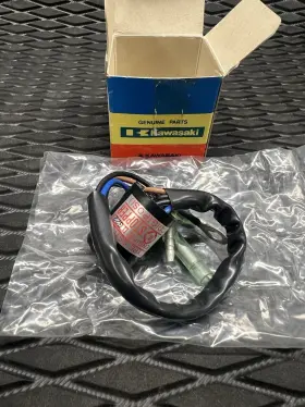 27034-3702 KAWASAKI Jetski Switch Relay Nos X2 Js 440 550