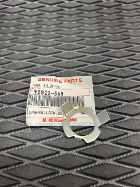92022-569 KAWASAKI Jetski Flywheel Lock Nut Washer Nos Jet Js