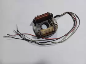 USED-K550-STATOR-NEEDS1COIL KAWASAKI Coil 440