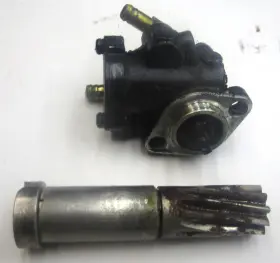 8126901 MERCURY Merucry Cylinder Oil Injection Pump