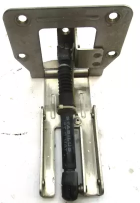 1013943 POLARIS Hood Hinge Virage