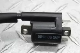 5RU-82310-00-00 YAMAHA Majesty Ignition Coil Spark Plug Cap #3
