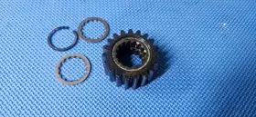 60E-17586-00-00 YAMAHA Crank Shaft Transfer Gear Oil Pump