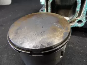62T-11631-02-92 YAMAHA Wave Cylinder Pistons Raider #3
