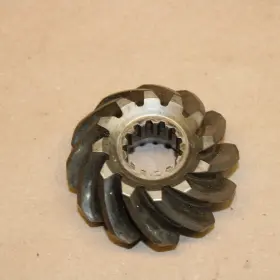 6CB-45551-00 YAMAHA Engine Pinion Gear VF250LA