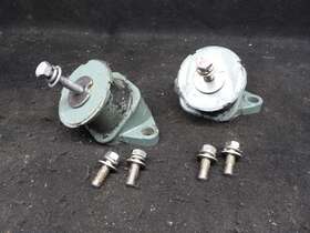 6M6-44517-A2-94 YAMAHA Wave Runner Motor Mounts XL800 Lx