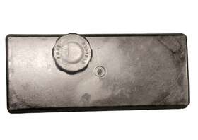 701-61X-650-760 YAMAHA Ebox Front Cover Lid Wave Jet Vxr