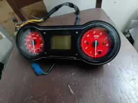 F2C-6820A-00-00 YAMAHA Fzs Gauge Display Meter Dash